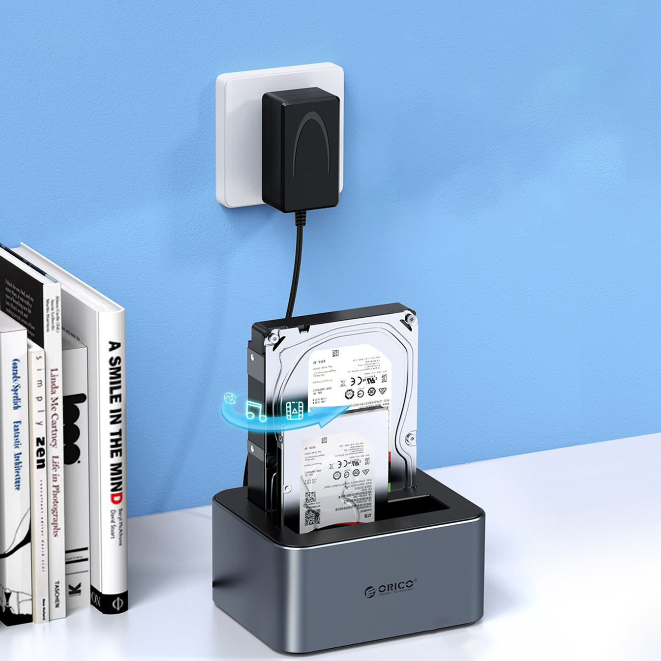 Stacja dokująca 6626C3-C-V1 z klonowaniem offline na 2 dyski 2.5'' / 3.5'' SATA HDD / SSD - szara (3)