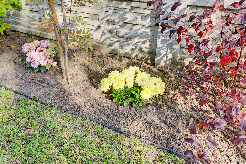 Flexible Garden Border Lawn Grass Edge Edging Easy Install 3 Colors | eBay