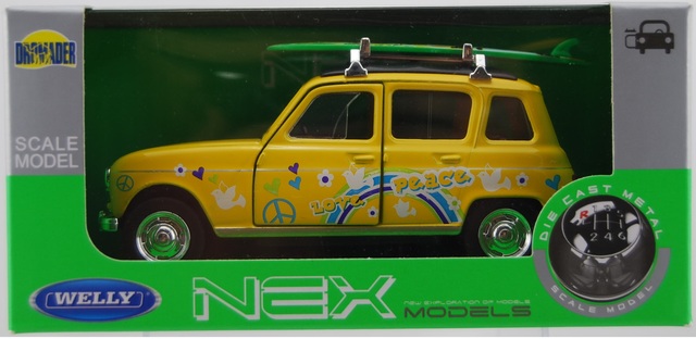 RENAULT 4 RED 1:34-1:39 WELLY METAL CAR NIB