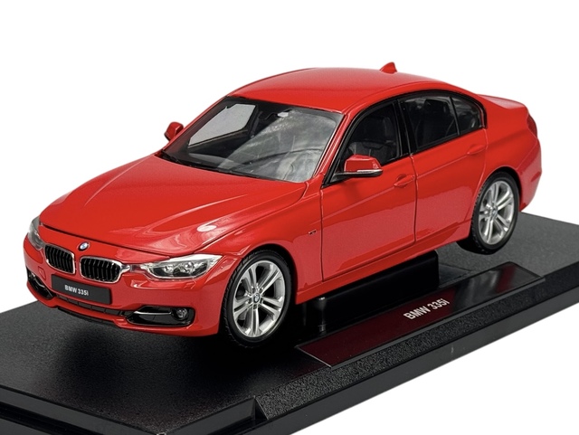 1/18 BMW 335i F30 WELLY ミニカー 1/18 Welly FX BMW F30 3 Series 335i (Red) Diecast Car Model