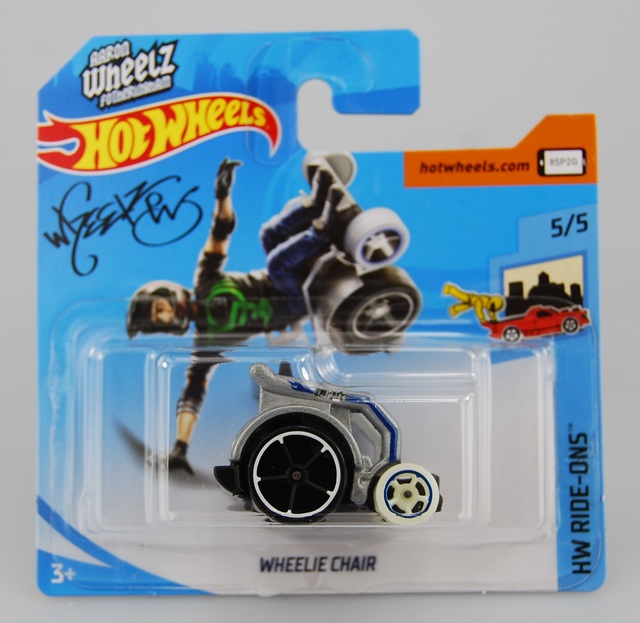 hot wheels wheelie chair fyb64