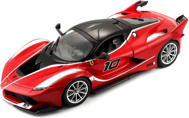 MAISTO FERRARI FXX K ASSEMBLY LINE 1:24 DIE CAST MODEL KIT