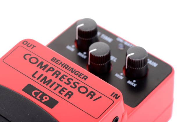 Efekt gitarowy Behringer CL9 Compressor Limiter