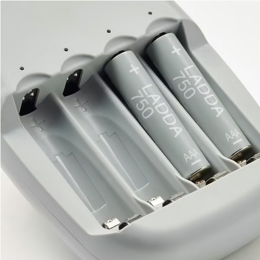 Cienkie paluszki akumulatorki baterie IKEA LADDA AAA R3 750mAH 16 szt.