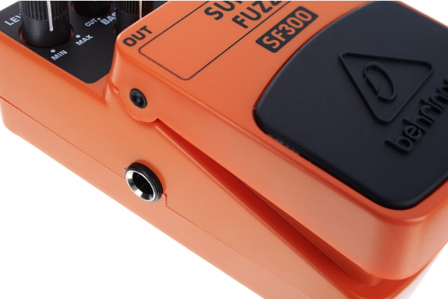 Efekt gitarowy Behringer SF300 Super Fuzz Przester Zasilacz 9V ZESTAW