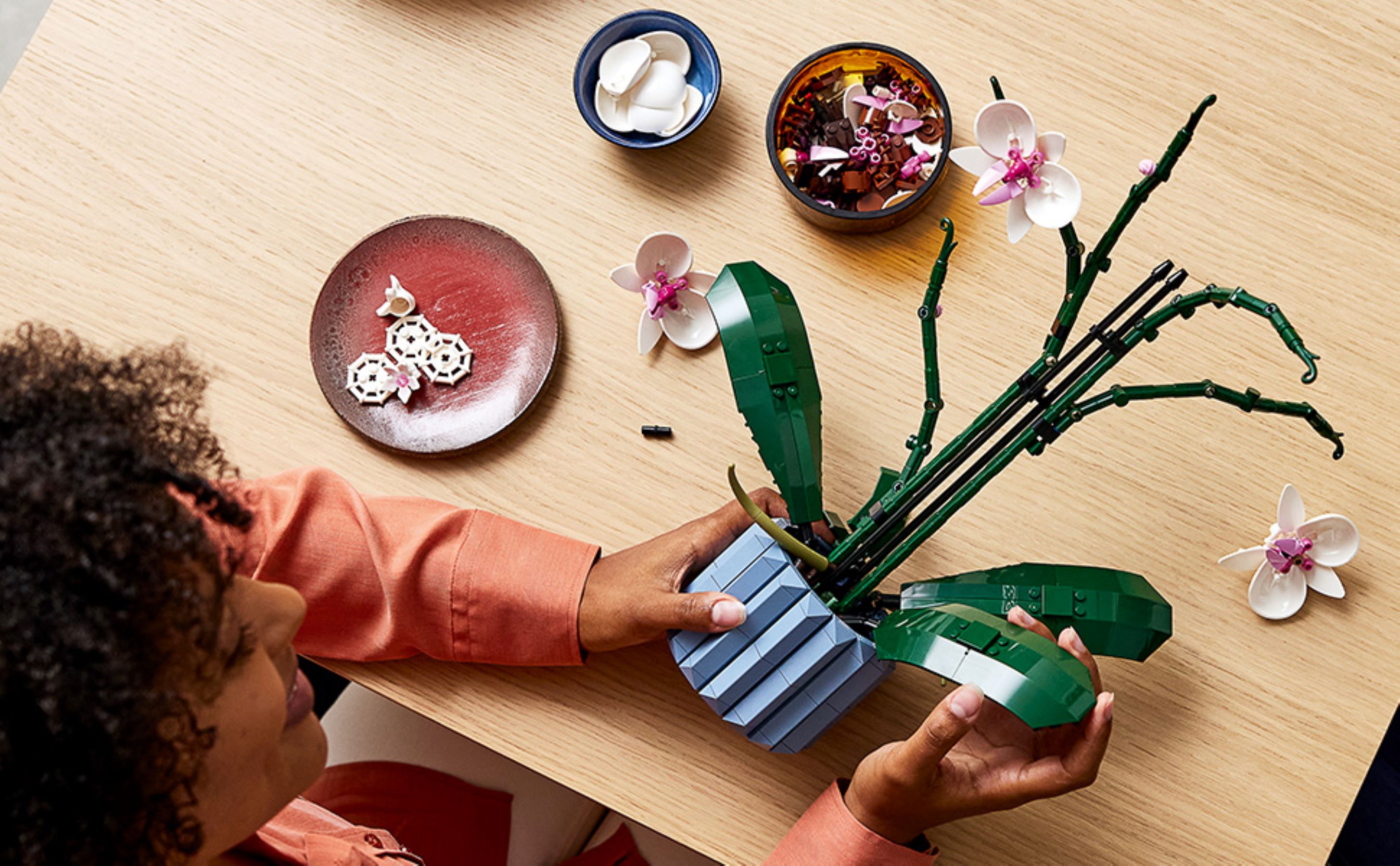 LEGO Botanical Collection Orchidea 10311 - dekoracyjny model dla dorosłych