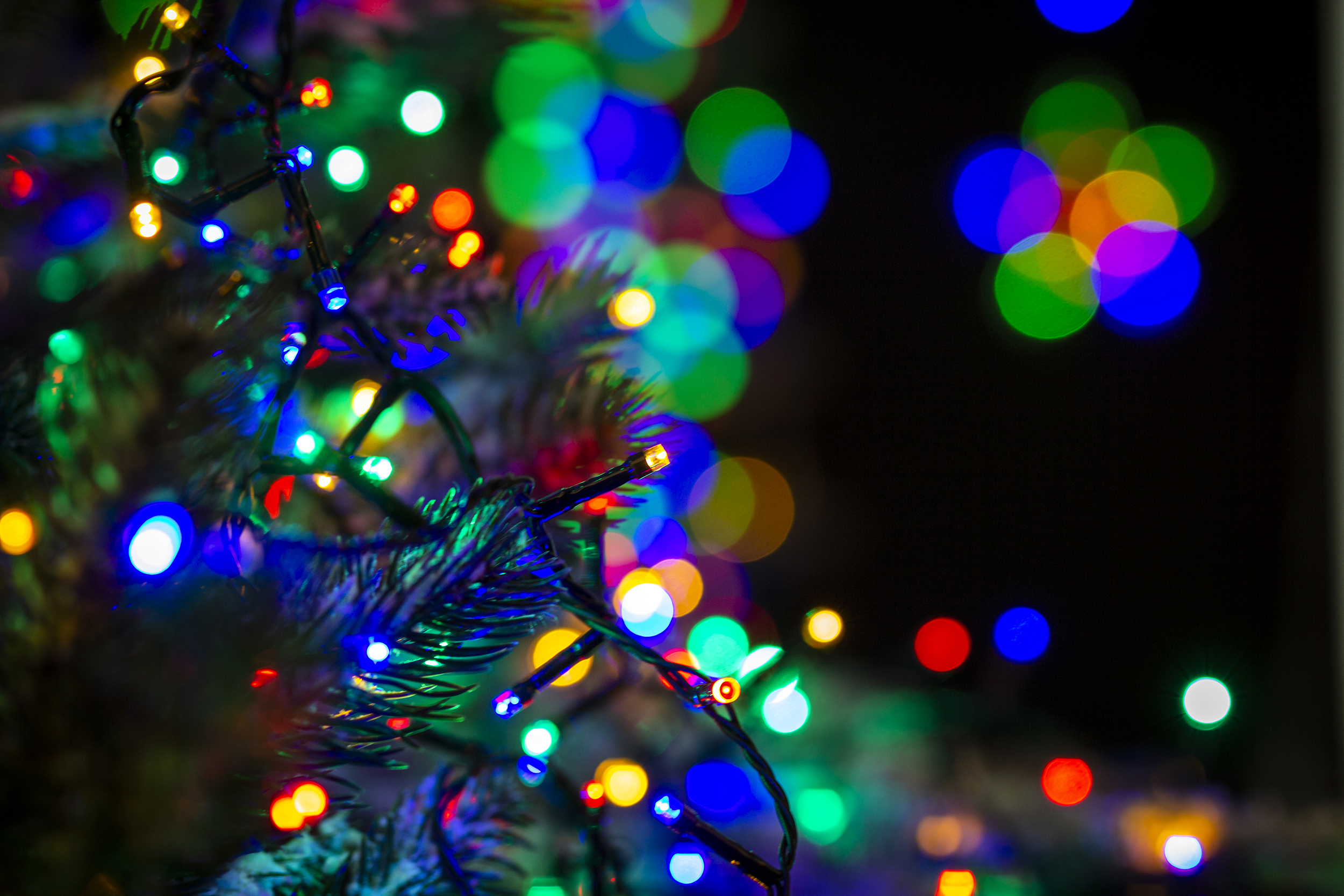 LAMPKI CHOINKOWE 1000 LED Z PROGRAMAT. MULTIKOLOR