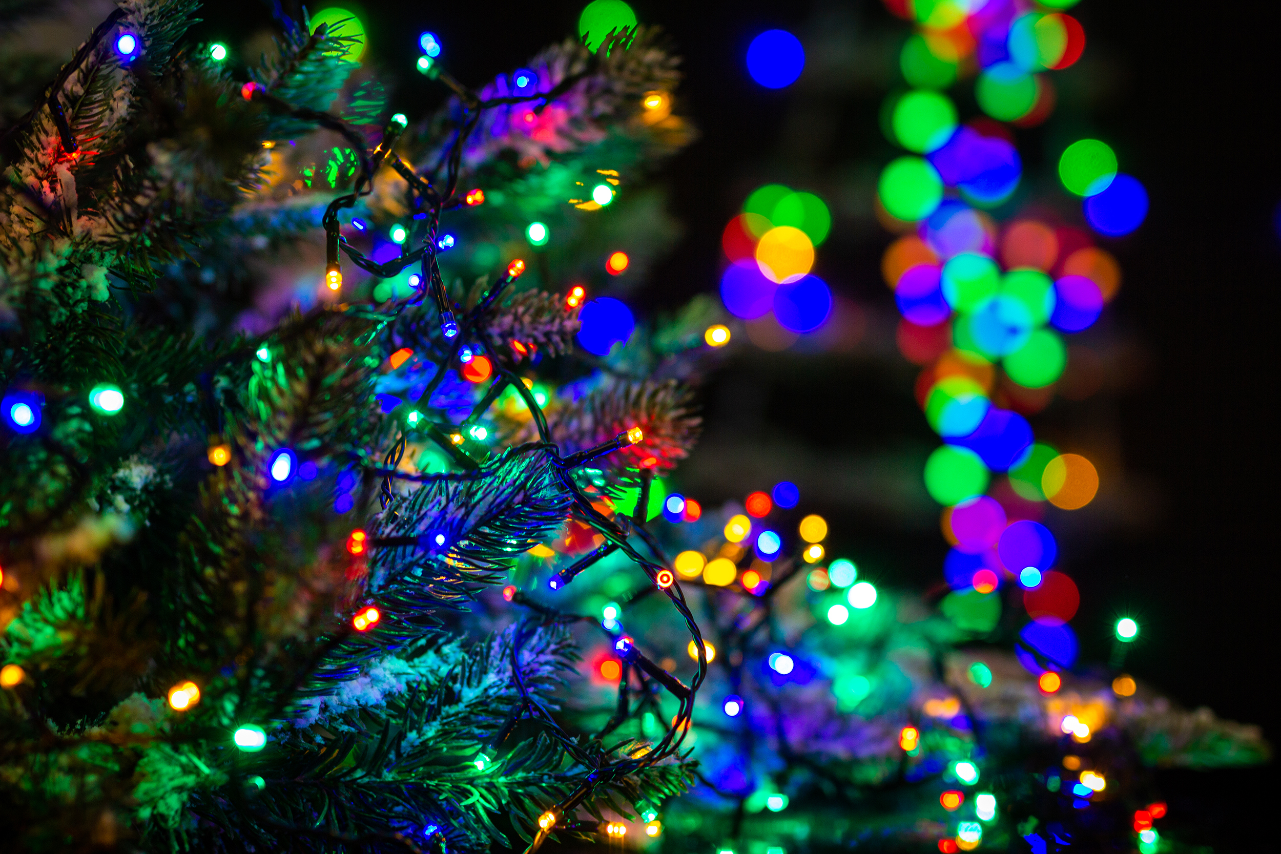 LAMPKI CHOINKOWE 1000 LED Z PROGRAMAT. MULTIKOLOR