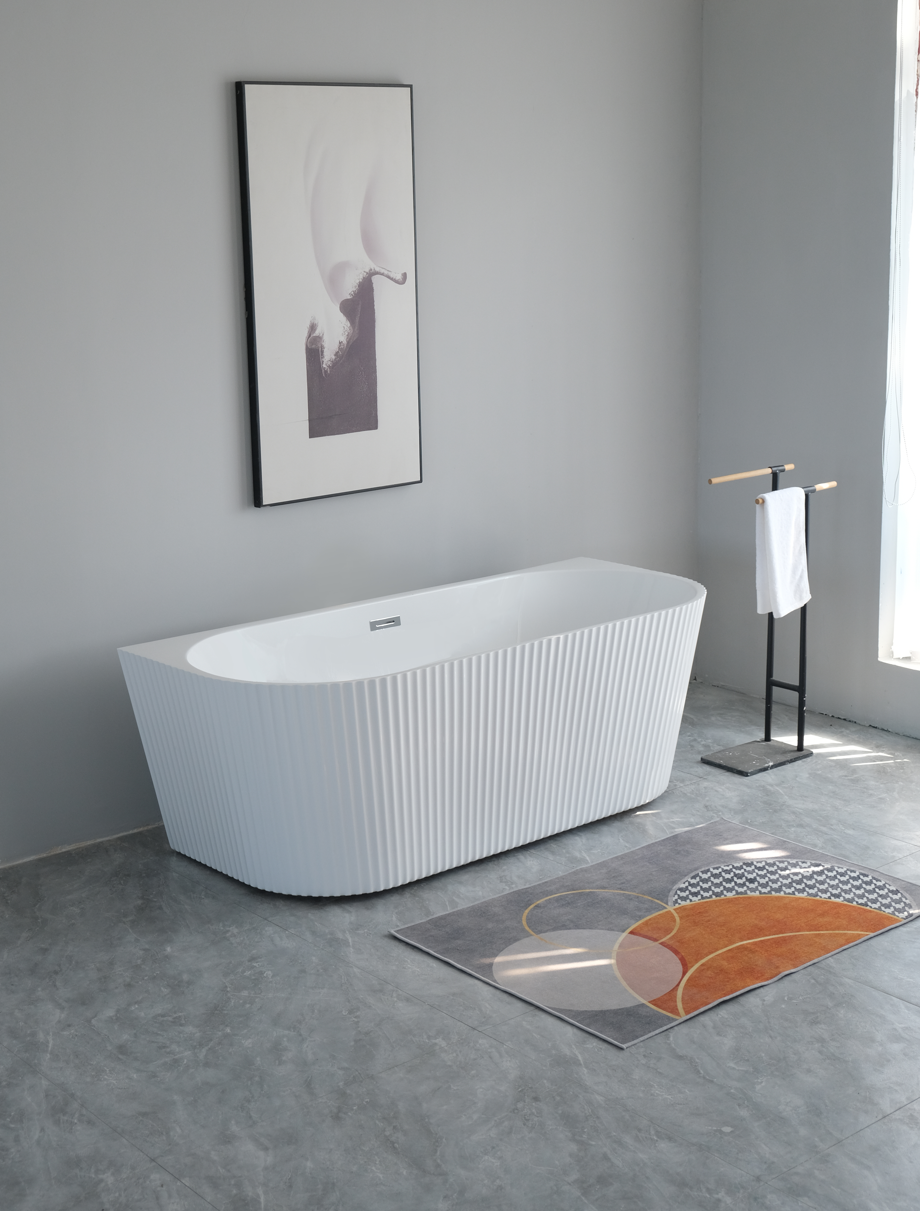 Wanna Pari 170 x 75 x 58 cm wolnostojąca przyścienna w prążki biała z przelewem