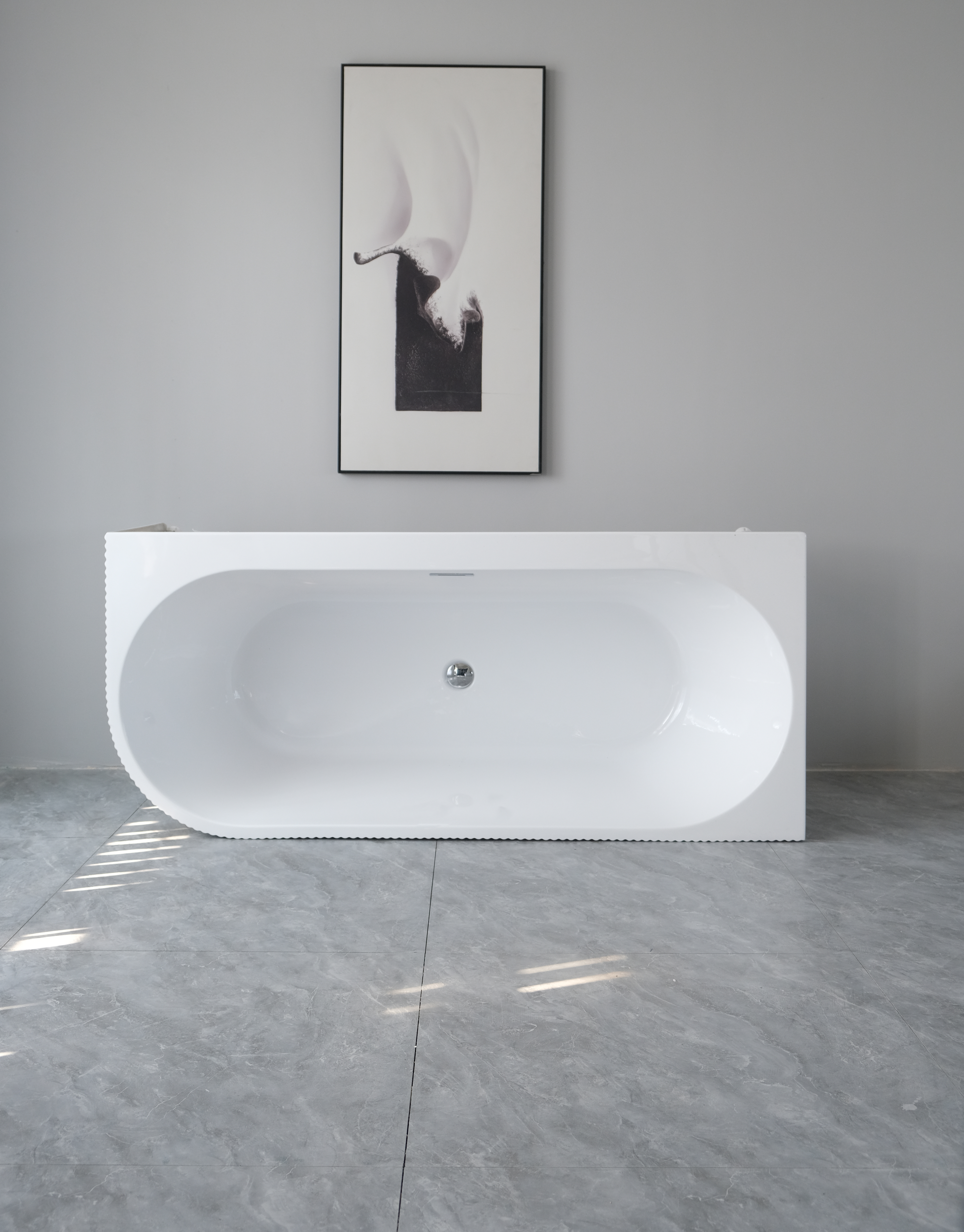 Wanna wolnostojąca przyścienna NAROŻNA PULA PRAWA Prążkowana 170 x 75 x 58 cm biała system przelewowy