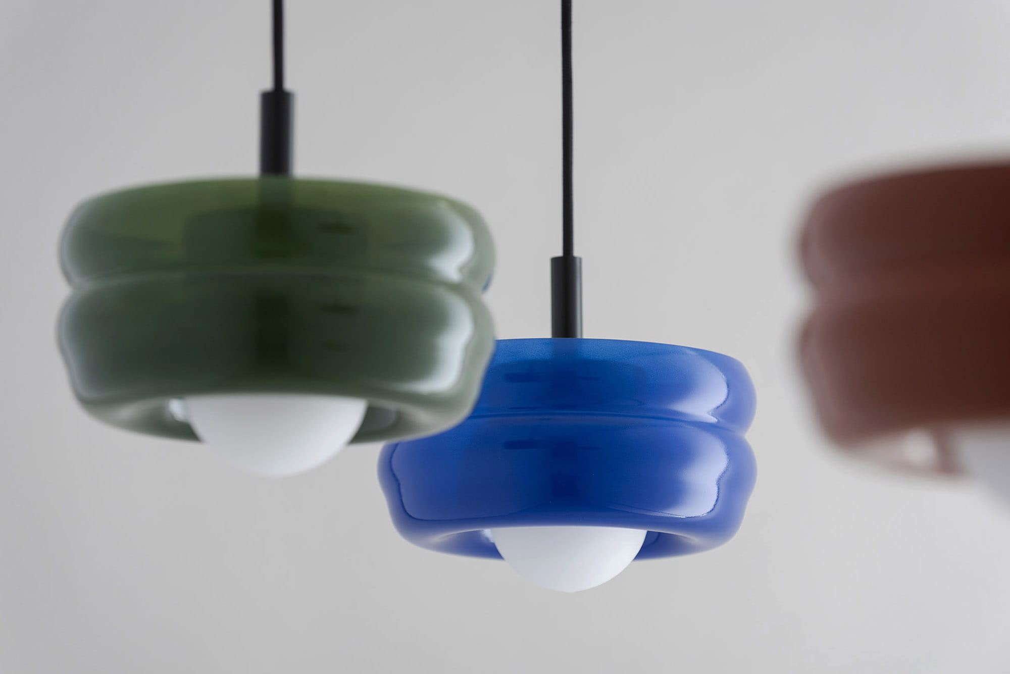 Lampa wisząca kobaltowa kulka biała LAMPA WISZĄCA TEVO G9 8818 (8)