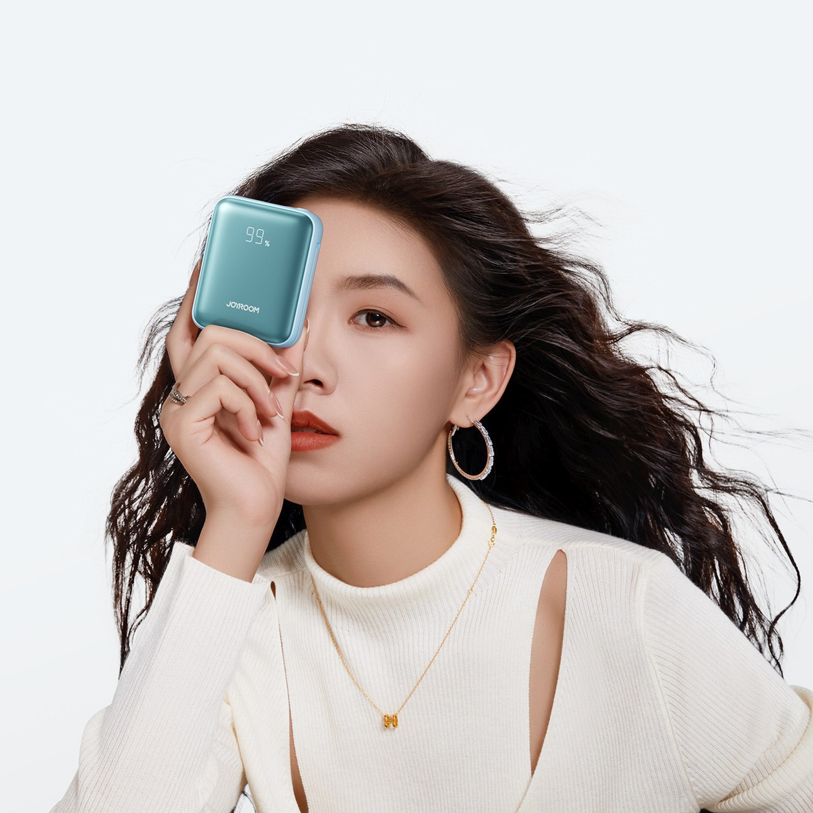 Powerbank 10000mAh 22.5W z wbudowanymi kablami - niebieski (3)