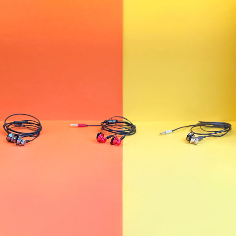 Metalowe przewodowe słuchawki douszne 3,5 mm mini jack szary (7)