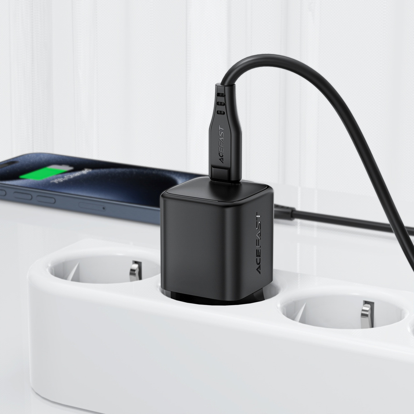 Ładowarka sieciowa USB-C GaN PD 20W - czarna (10)