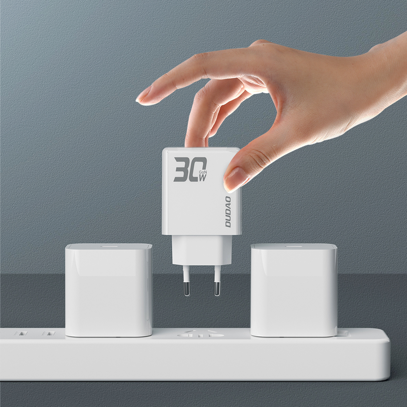 Ładowarka sieciowa GaN A30EUL 30W USB-A USB-C - biała (5)