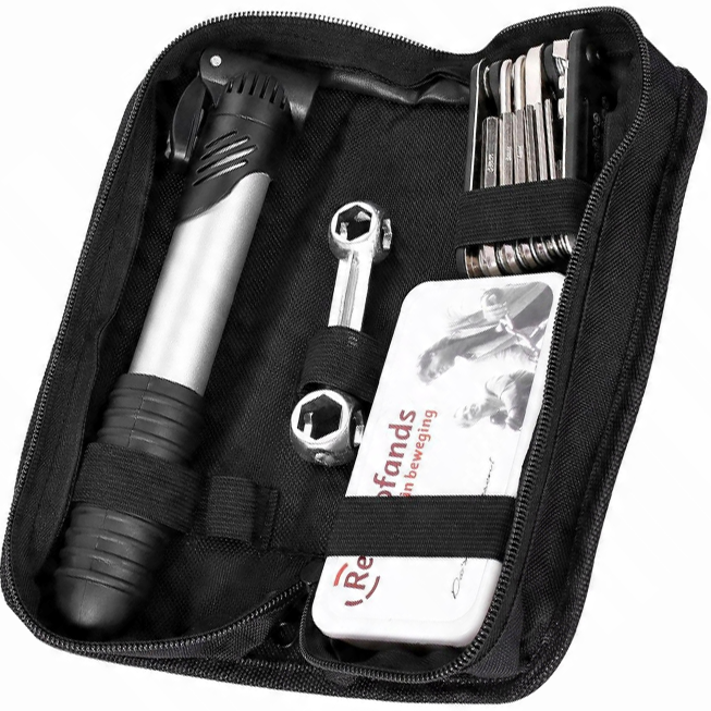 ZESTAW NAPRAWCZY DO ROWERU PODSTAWOWE NARZĘDZIA POMPKA ŁATKI KLUCZE 21w1