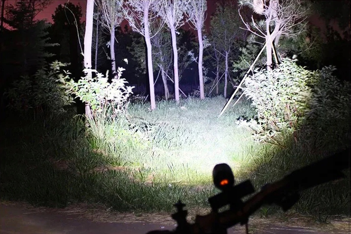 LAMPKA ROWEROWA T6 USB + TYŁ