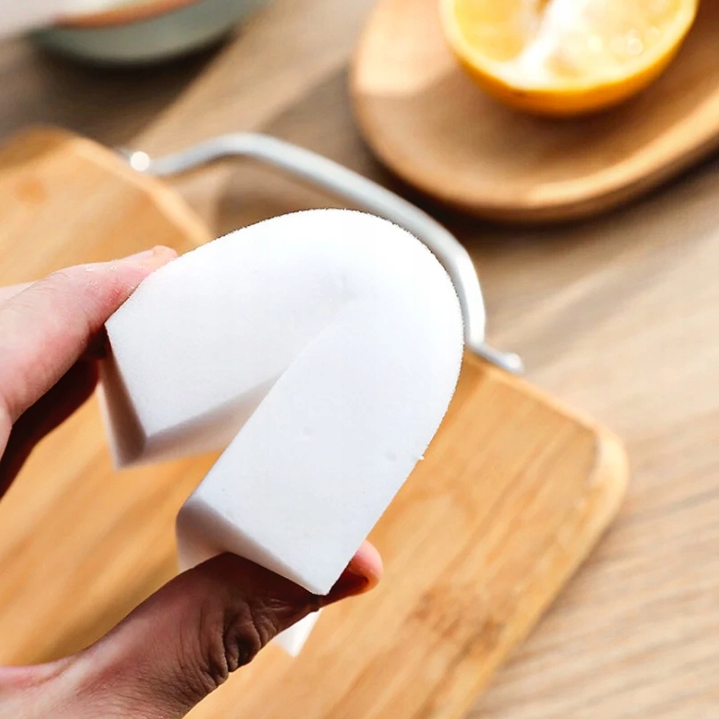 MAGICZNA GĄBKA DO CZYSZCZENIA PLAM USUWA BRUD