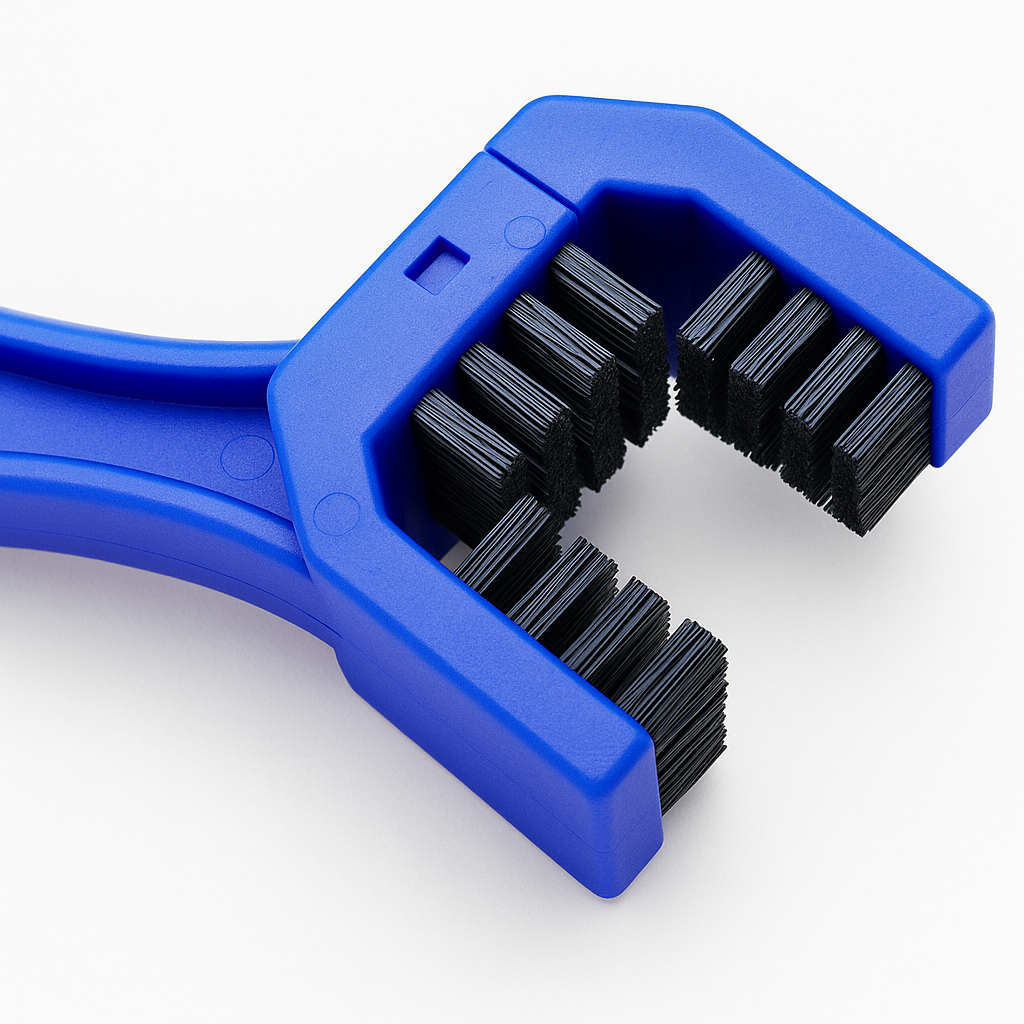 ZESTAW SZCZOTKA DO CZYSZCZENIA ŁAŃCUCHA + 2 ZMYWACZE MANNOL 400ML CLEANER