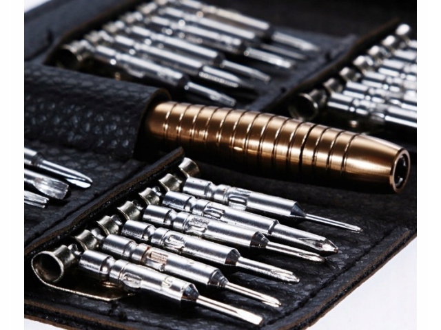 ZESTAW PRECYZYJNYCH WKRĘTAKÓW 25W1