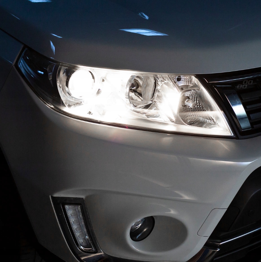 ŻARÓWKI HB3 AMIO LumiTec LIMITED +130% 12V 60W DUO