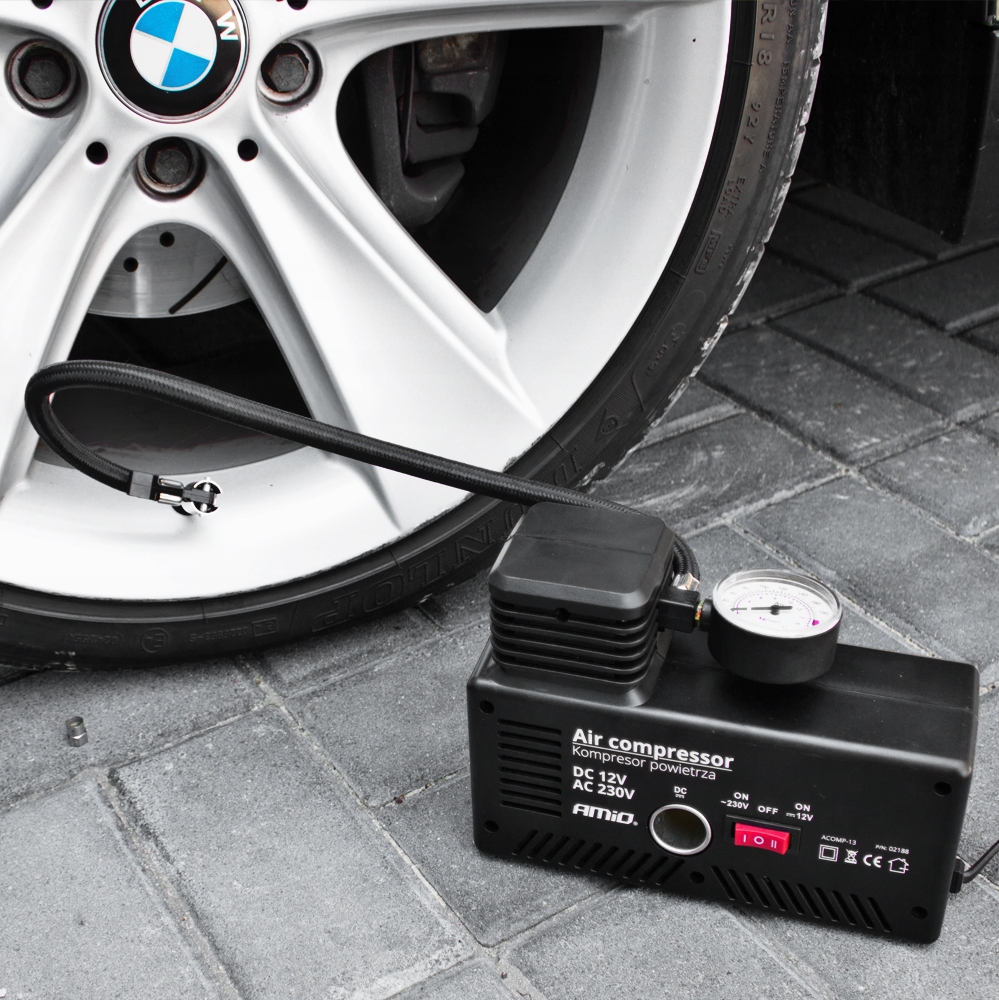 KOMPRESOR SAMOCHODOWY 12V/230V POMPKA DO KÓŁ