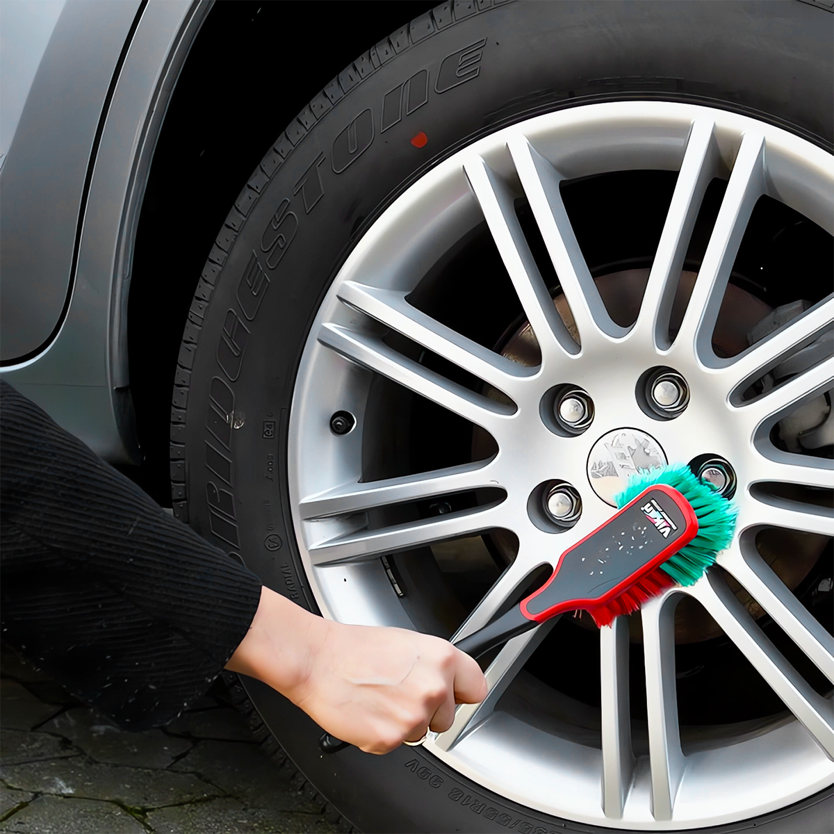 K2 ZESTAW DO KÓŁ OPON PŁYN DO MYCIA FELG DRESSING OPON SZCZOTKA APLIKATOR