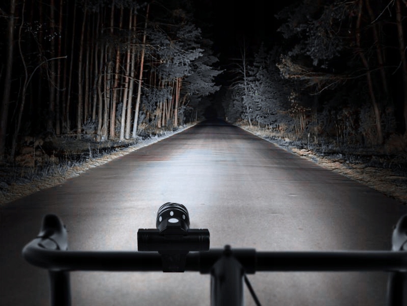 LAMPKA ROWEROWA T6 USB + TYŁ