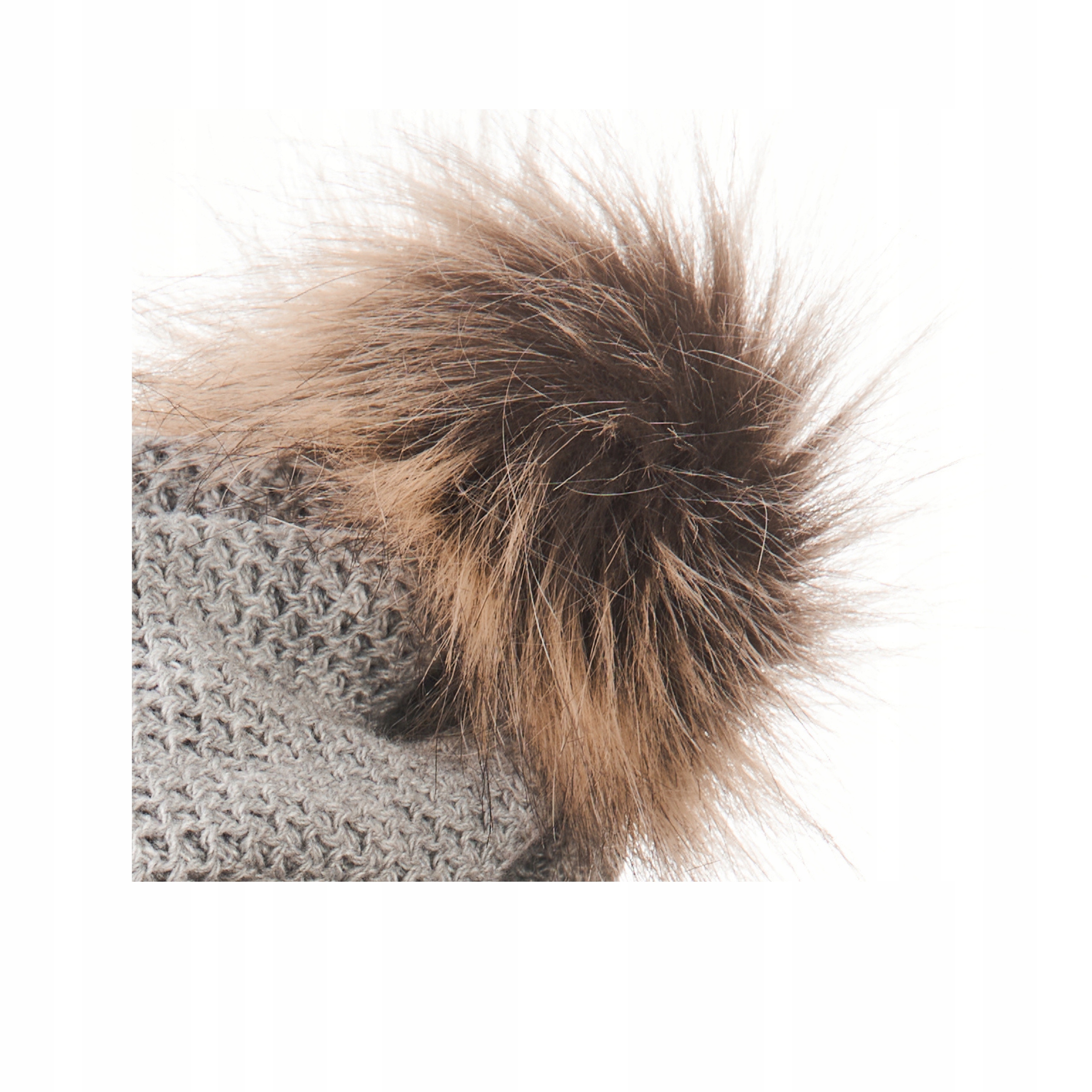 CZAPKA ZIMOWA DAMSKA SZARA Z POMPONEM D1