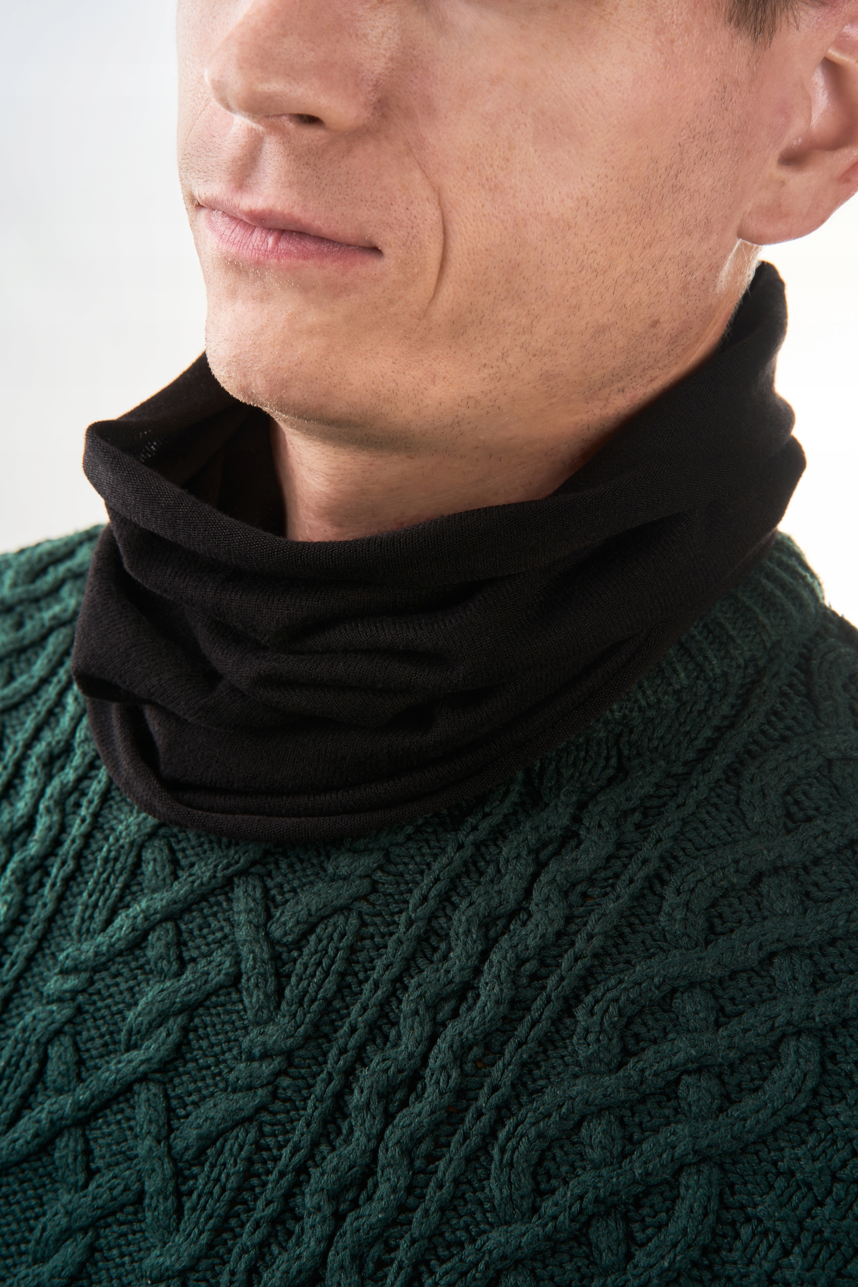 CZARNY LEKKI KOMIN GŁADKI T1