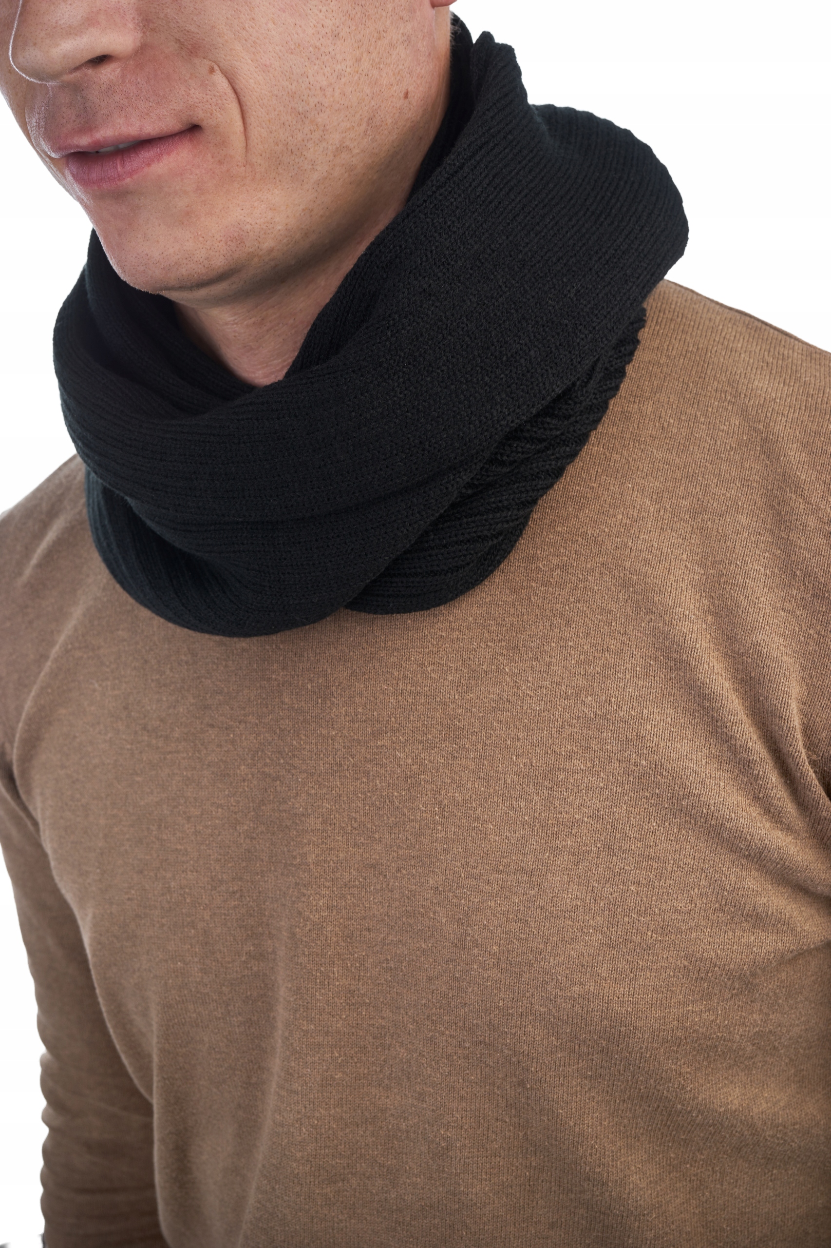 KOMPLET ZIMOWY CZAPKA U3 + KOMIN T2 - CZARNY