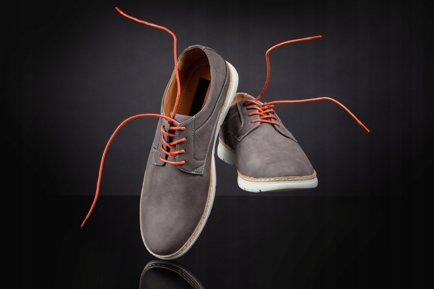 75 CM WOSK. CIENKIE POMARANCZ - SZNUROWADLA