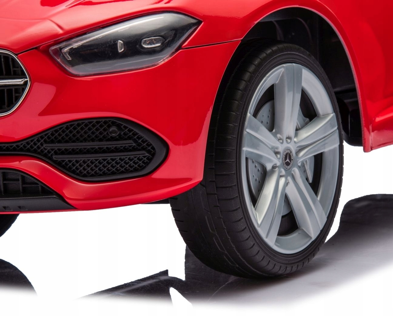 Jeździk Milly Mally Pojazd MERCEDES C-CLASS RĄCZKA PCHACZ MULTIMEDIALNY