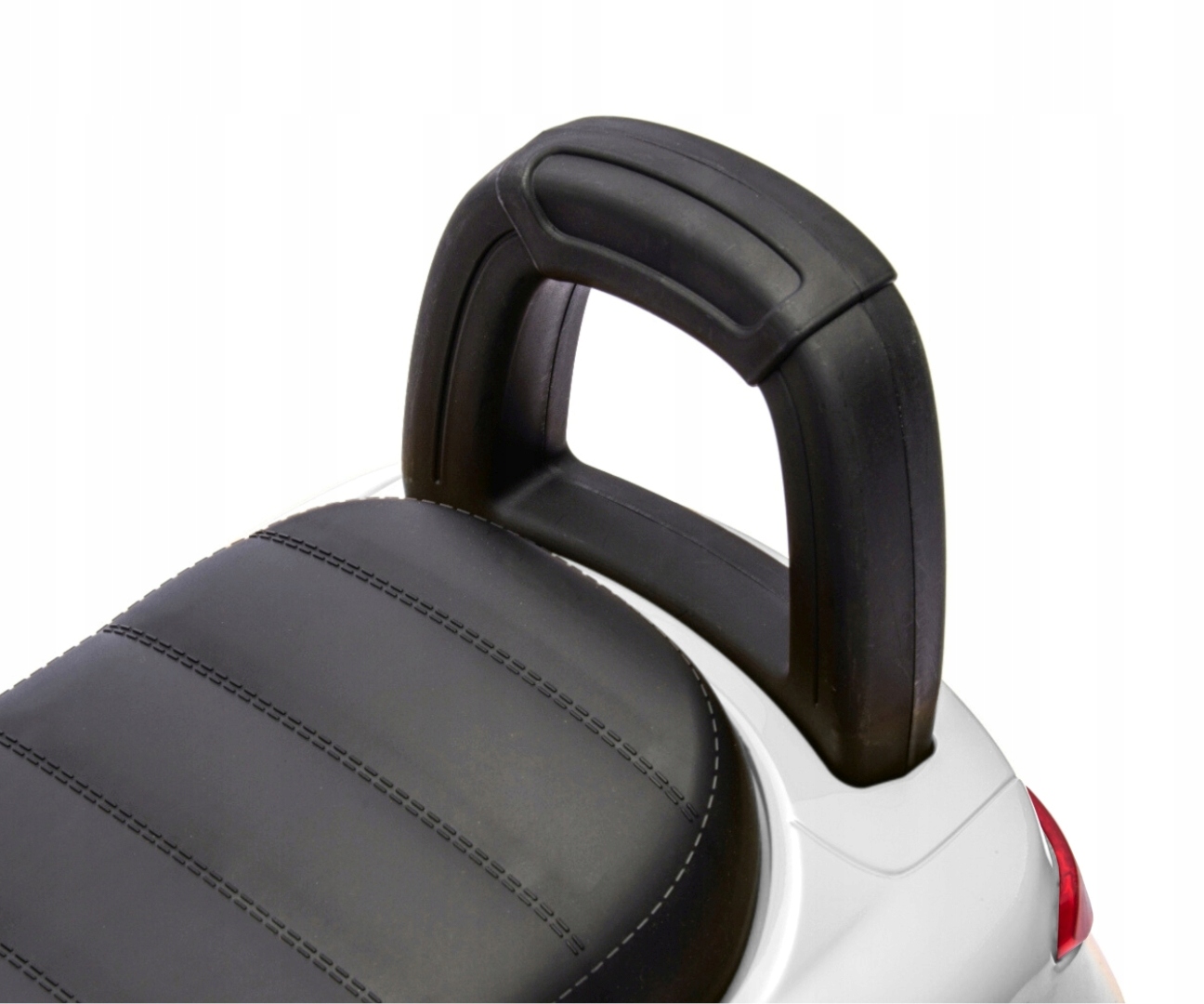 Jeździk Milly Mally Pojazd MERCEDES C-CLASS MULTIMEDIALNY