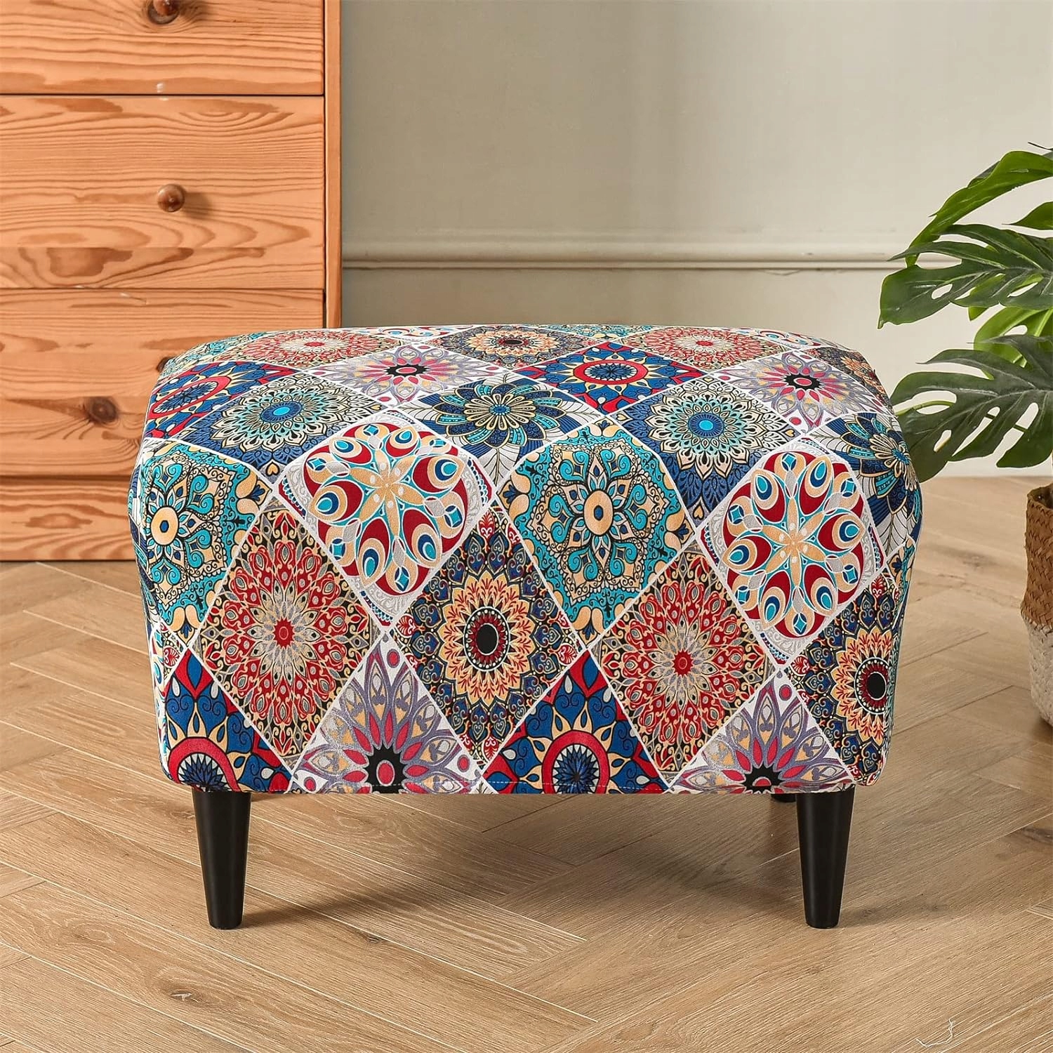 POKROWIEC NA PODNÓŻEK PUF ELASTYCZNY WZÓR RETRO