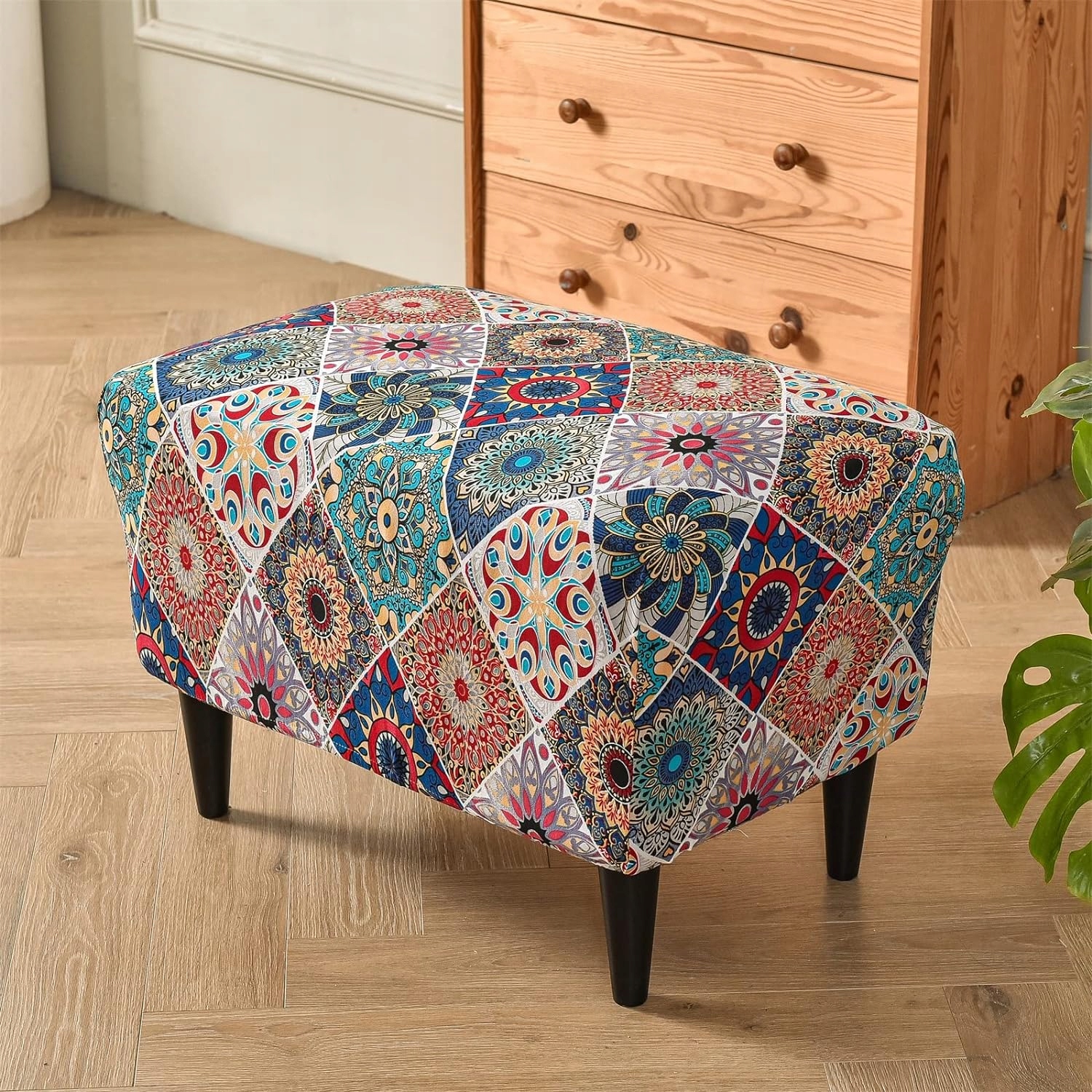 POKROWIEC NA PODNÓŻEK PUF ELASTYCZNY WZÓR RETRO