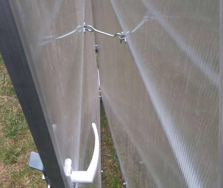 Szklarnia z poliwęglanu Tunel ogrodowy 2,4x10 m profile 20x20 poliwęglan 6mm.