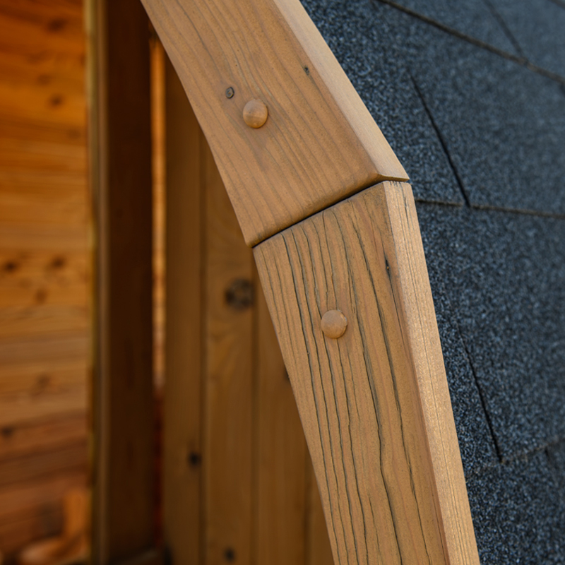 SAUNA OGRODOWA FIŃSKA BECZKA Z PIECEM TROMSO-HG-2 4-6 OSOBOWA 210x210 CM TROMSO-HG TROMSO-HG-2