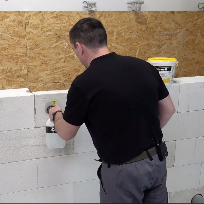 Zaprawa Cementowa Szybkowiążąca Ceresit CX5 Cement Montażowy Do Betonu 5 kg