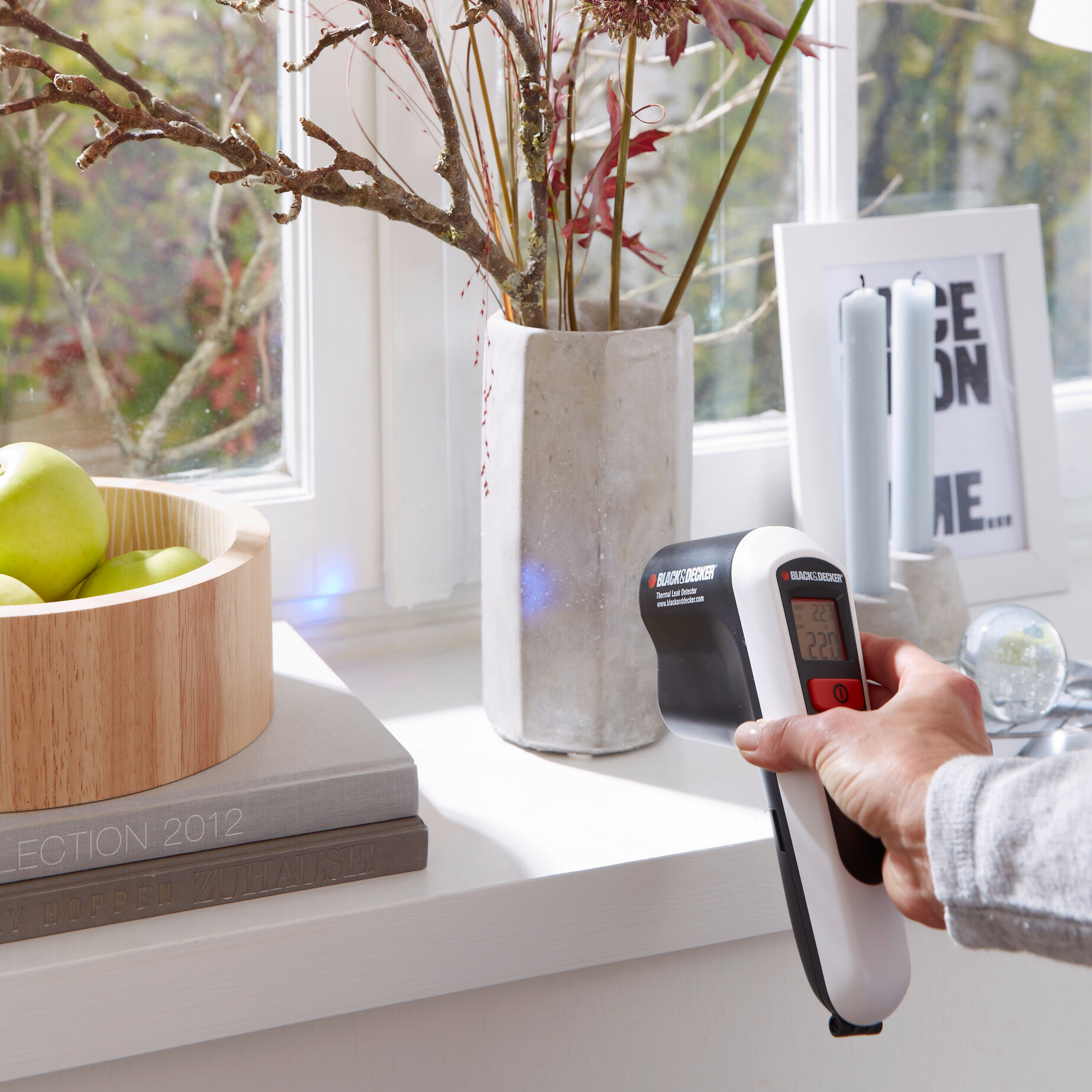 Uszczelka Okienna Samoprzylepna Tesa Do Okien Uszczelniająca 100 m Brązowa