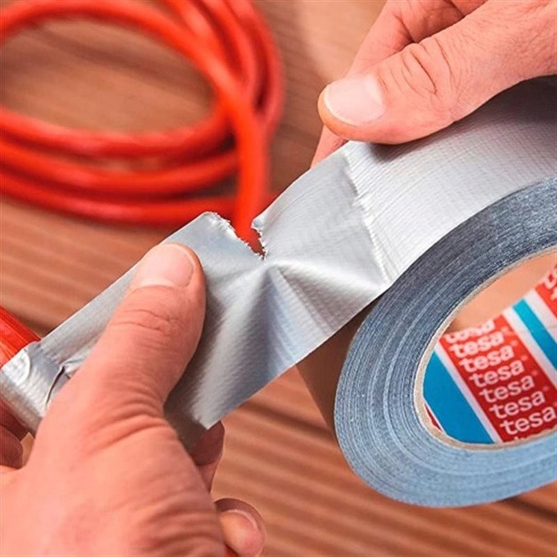 Taśma Naprawcza Duct Tape Tesa Mocna Uszczelniająca 25 mm x 50 m Czarna