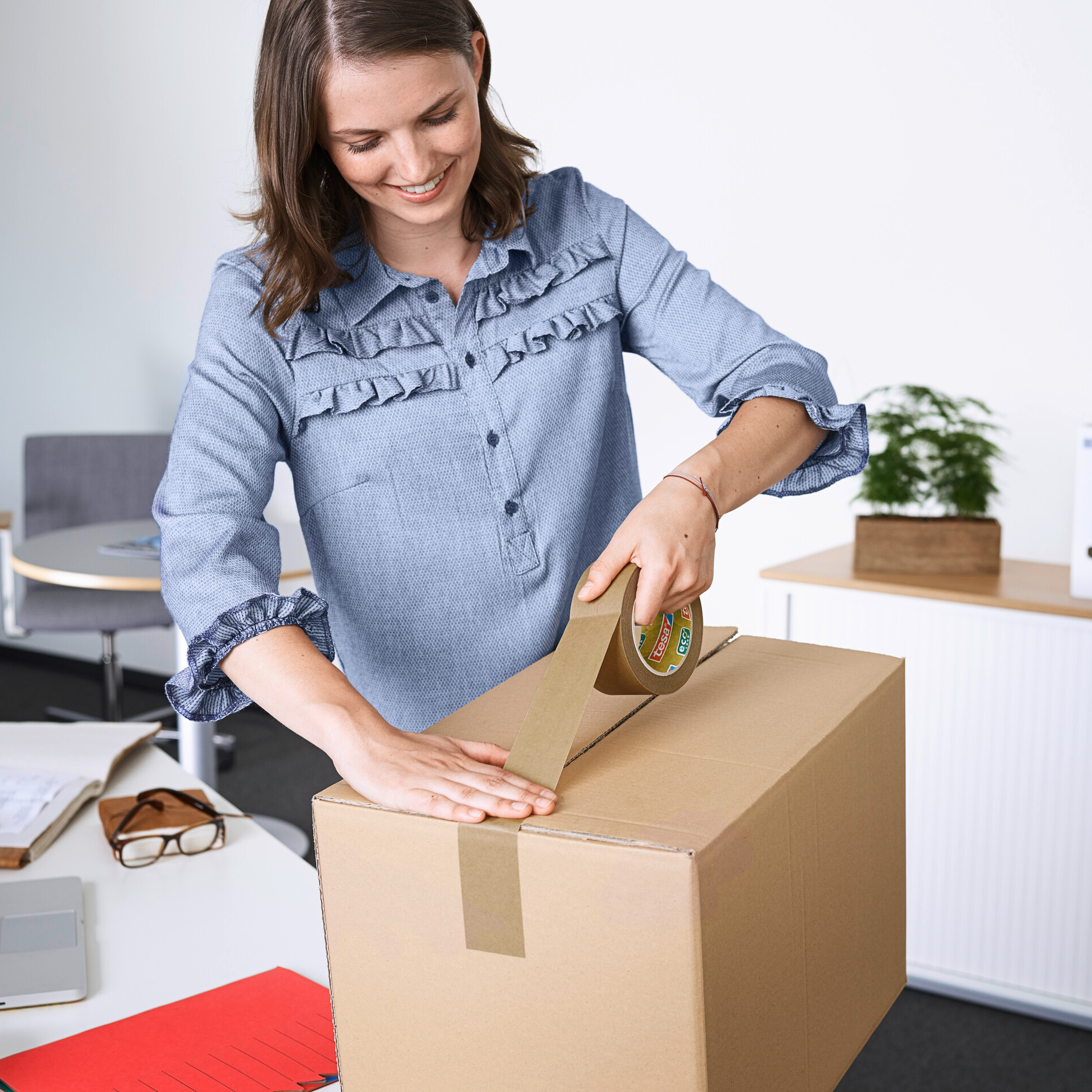 Taśma Klejąca Pakowa Papierowa Tesa Mocna Brązowa Do Pakowania 50mm x 50m