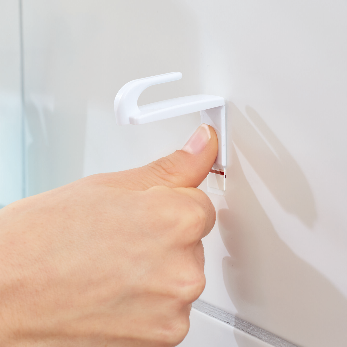 Haczyki Samoprzylepne Łazienkowe Tesa Powerstrips Do Wieszania 1kg 3 szt