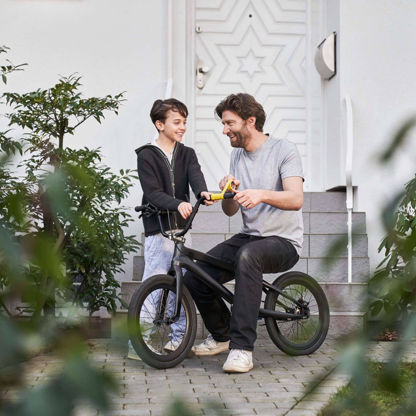  Taśma Naprawcza Samoprzylepna Tesa Uniwersalna Mocna 19 mm x 2,75 m Biała