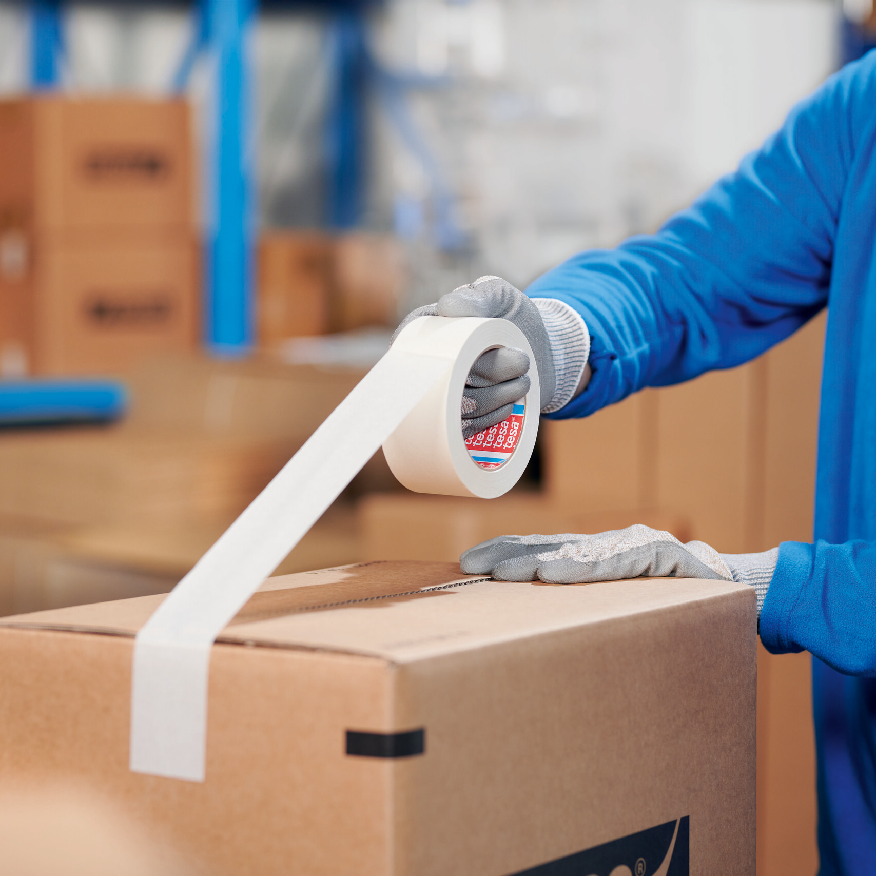 Taśma Klejąca Pakowa Tesa 4024 Akrylowa 50mm x 66m Mocna Biała Akryl