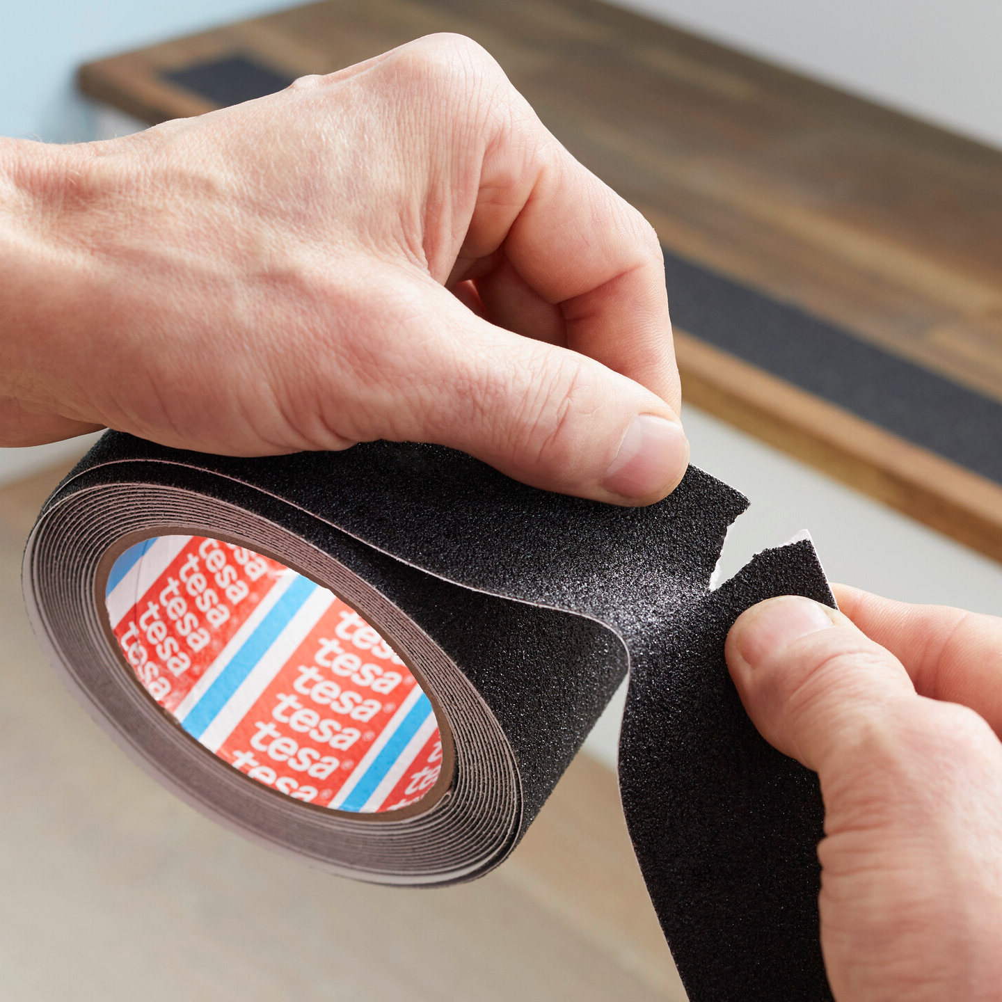 Taśma Antypoślizgowa Samoprzylepna Na Schody Tesa 5m x 25mm Fluorescencyjna