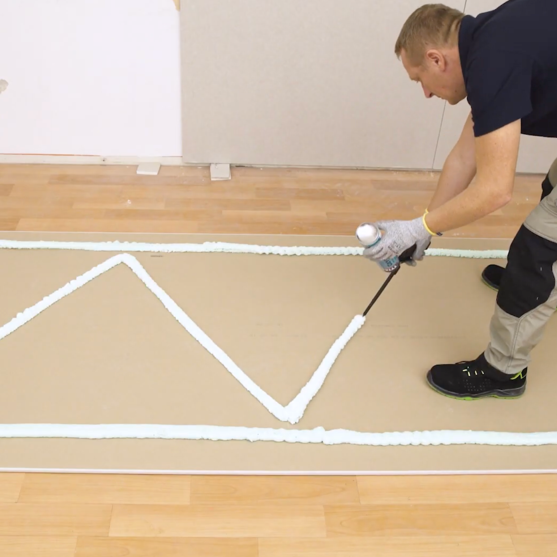 Pianoklej PU Do Płyt GK OSB Tytan Klej Poliuretanowy Pistoletowy 830 ml