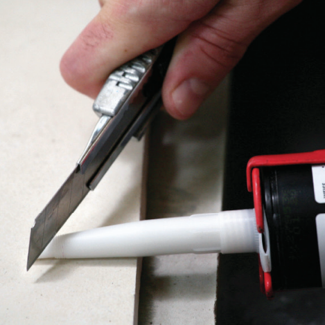 Silikon Sanitarny Ceresit CS9 Uniwersalny Uszczelniacz Szary 280 ml