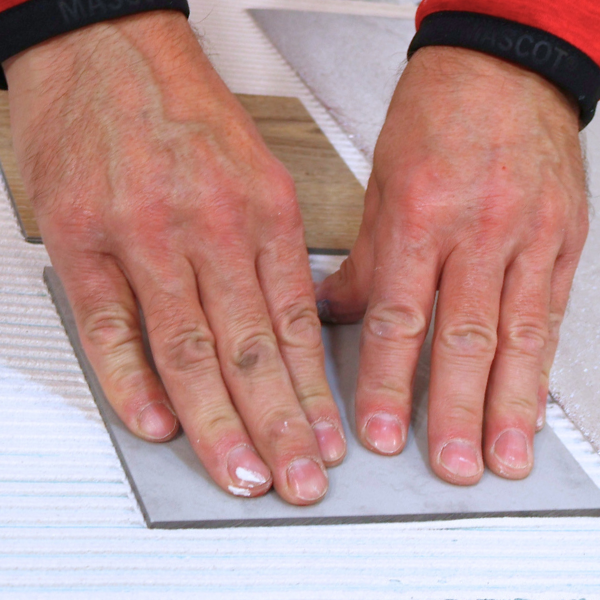 Klej Montażowy Do Styropianu Styro Fix Tytan Professional Mocny Wydajny 4kg