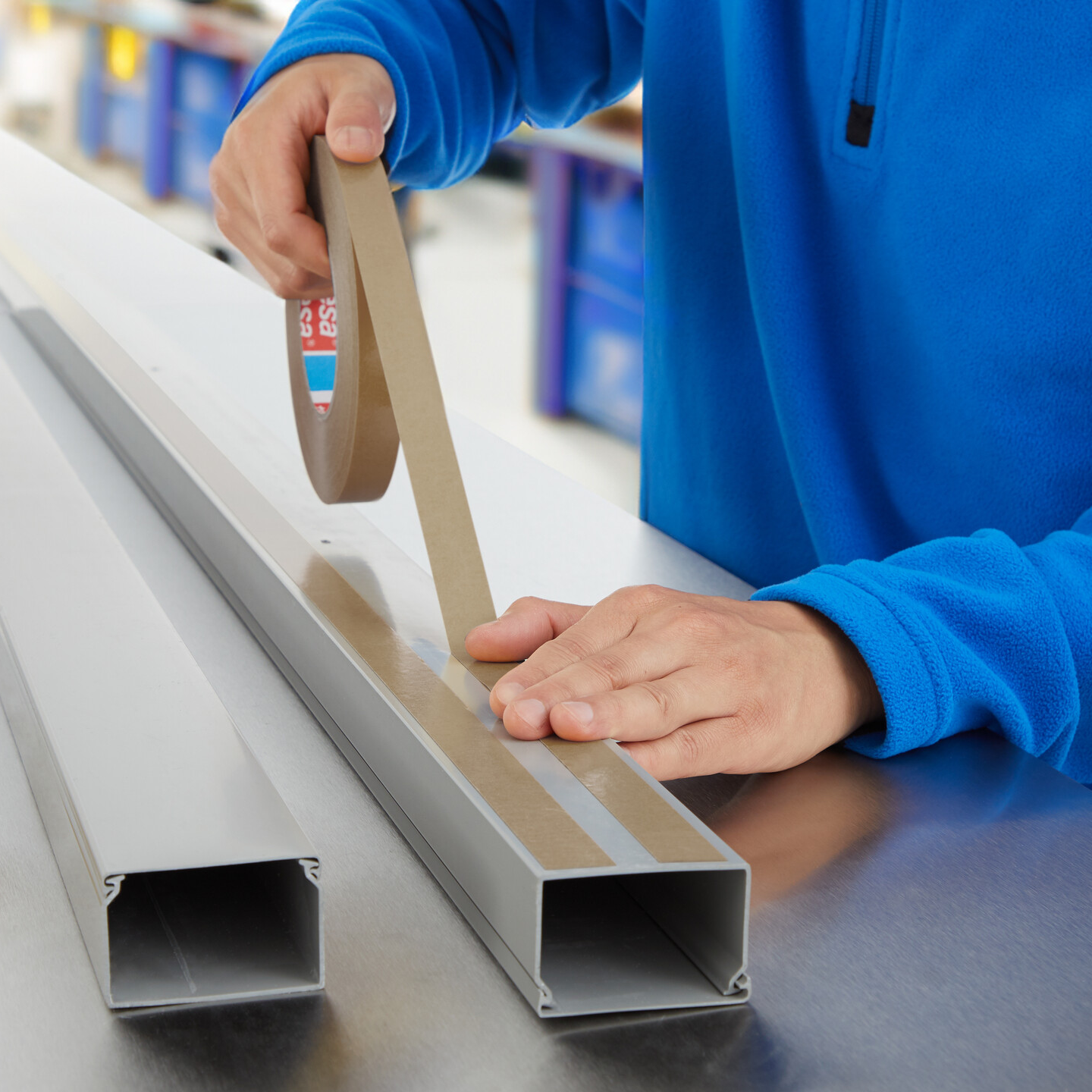 Dwustronna Taśma Klejąca Montażowa Tesa 4970 50 mm x 50 m Mocna Foliowa